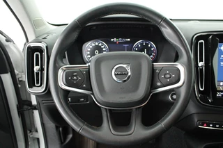 Volvo XC40 1.5 129pk Automaat T2 Core Camera Keyless Sportstoelen Stoelverwarming Navigatie / 16