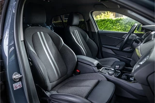 BMW 1 Serie 118i Executive Sport Line  Individual Storm Bay Shadow / 13