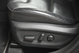 KIA Niro 1.6 GDi Hybrid ExecutiveLine |Leder |JBL |Trekhaak / 17