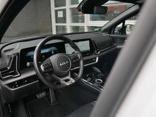 Kia Sportage 1.6 T-GDi Plug-in Hybrid AWD GT-PlusLine Pano| Trekhaak| 360 Camera / 17