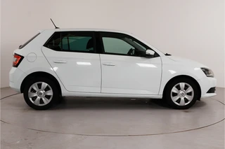 Škoda Fabia 1.0 TSI Drive  | Navi | Cruise | PDC | / 6