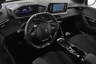Peugeot 208 1.2 PureTech GT Panoramadak Camera Apple CarPlay / 6