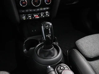 MINI 5-Deurs 1.5 Cooper Chili | AUT. | PANO-DAK | STOELVERW. | PDC | CRUISE | NAVI | APPLE CARPLAY | / 21