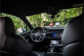Audi Q7 55 TFSI e Quattro S-Line  S Sportstoel Matrix LED Air Suspension Luchtvering / 19