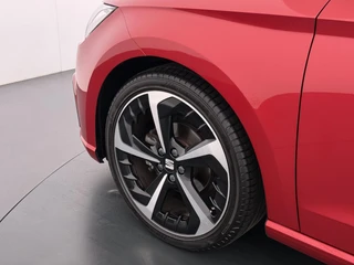 SEAT Ibiza 1.0 EcoTSI FR 18 INCH| PARKEERSENSOREN| RIJKLAAR GELEVERD INCL. 12 MND BOVAG GARANTIE|  ORIGINEEL NEDERLANDS GELEVERD NAP| FULL LED| CARPLAY / 13