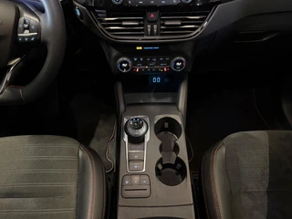 Ford Kuga 2.5 PHEV ST-Line X Pano Trekhaak Virtual Camera / 30