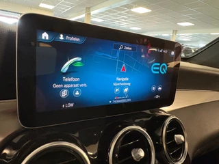 Mercedes-Benz GLC-klasse 300e 4MATIC Premium Plus / trekhaak / sfeer verlichting / panorama-dak / virtual / 34