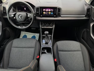 Skoda Karoq 1.5 TSI ACT Business Edition Plus / CarPlay / 6