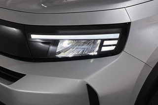 Opel Frontera Electric Edition 44 kWh Achteruitrijcamera Apple CarPlay SOH 100% / 19