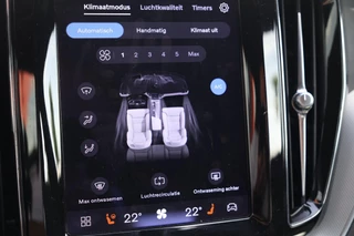 Volvo XC60 T6 Recharge AWD Plus Bright | Stoelverwarming | Trekhaak  | Parkeercamera | Panoramadak | Long Range |   Memory Stoelen | Keyless / 51