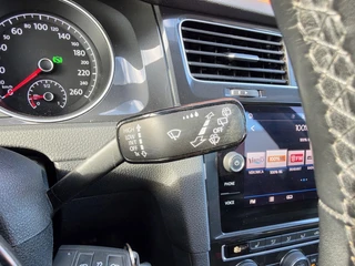 Volkswagen Golf 1.5 TSI Comfort Line Business | Automaat | Massagestoel | Adaptieve Cruise | Navigatie | Parkeersensoren | Bluetooth | Climate Control / 18