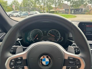 BMW 5 Serie 540I XD Massage Memory Stoelkoeling Parfum Panoramadak Stoelverwarming voor en achter Ramvol! / 28