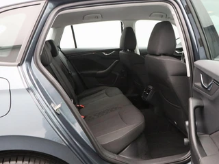 Škoda Scala 1.0 TSi 115 Pk Ambition / 33