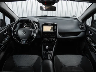 Renault Clio Estate 0.9 TCe Dynamique Navi | Climate control | Cruise control | PDC / 4