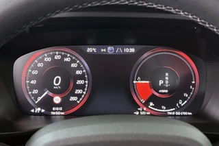 Volvo XC40 1.5 T5 Recharge R-Design Harman Kardon Panoramadak Memory / 14