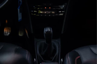 Peugeot 2008 1.2 PureTech GT-line  | Distributie riem V.V. | Carplay | Parkeersens. / 24