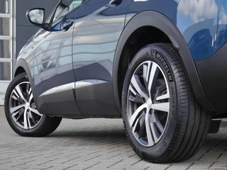 Peugeot 3008 1.2T 130pk Allure Pack Business | Navigatie | Climate & Cruise Control | Camera | AppleCarplay/Android Auto / 34