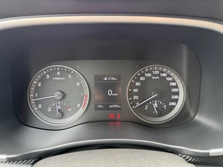 Hyundai Tucson 1.6 GDI Comfort (Trekhaak - Camera - Automatische Airco - Navigatie via APP - 17"incl 4S) / 15