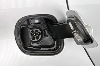 smart Fortwo EQ Comfort 18 kWh / 27