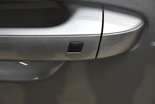 KIA Niro 1.6 GDi Hybrid 138pk DCT6 DynamicPlusLine / 20
