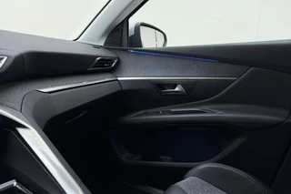 Peugeot 3008 1.6 e-THP Allure Automaat | Trekhaak | Electrische achterklep | Keyless | Lichtmetalen velgen | Dakdragers | Camera / 34