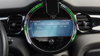 Mini Electric L33 kWh Premium | 96% SOH | CarPlay | Stoelverwarming / 22