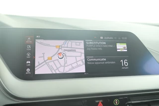 BMW 1 Serie 116d High Executive  5 Deurs hb, Navigatie, Climate / 26