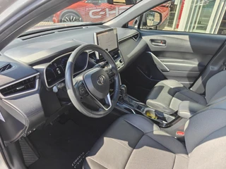 Toyota Corolla Cross 2.0 High Power Hybrid First Edition BLIND-SPOT EL-ACHTERKLEP LM-VELGEN KEYLESS PARK-SENSOREN STOELVERW DRAADLOOS-LADEN AD-CRUISE BLUETOOTH / 20