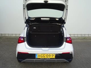 HYUNDAI I20 1.0 T-GDI 48V 100PK 7DCT Comfort / 22
