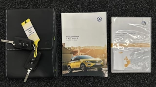 Volkswagen T-Roc 1.0 TSI Style Business PANO LM TREKHAAK DAB CRUISE. / 52