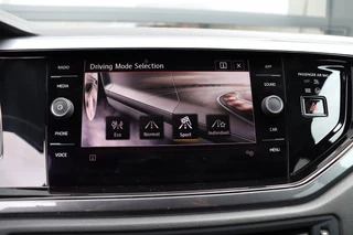 Volkswagen Polo 2.0 TSI GTI | Apple Carplay | Cruise | Stoelverwarming | Clima | Sensoren | Lm Velgen | / 40