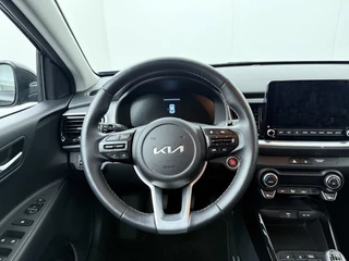 Kia Stonic 1.0 T-GDi MHEV DynamicPlusLine  - Camera - Stoel/stuurverarming - AppleCarplay - Android Auto - Fabrieksgarantie tot 04-2032 of 150.000km / 38