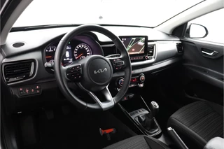 Kia Stonic 1.0 T-GDi MHEV DynamicPlusLine  Apple Carplay/Android Auto - Cruise Control - Climate Control - Navigatie - Stuur/Stoel Verwarming - Fabrieksgarantie tot 10-2031 / 18