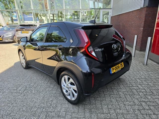 Toyota Aygo X 1.0 VVT-i MT first AD-CRUISE APPLE/ANDROID DONKERE RAMEN LM-VELGEN DAB+ NL-AUTO / 2
