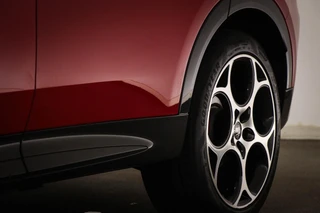 Alfa Romeo Tonale 1.5T Hybrid Edizione Speciale | LEDER / WINTER- PACK | STOELVENTILATIE | STUURVERWARMING | HARMAN  KARDON | 19" / 23