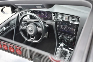 Volkswagen Golf 2.0 TSI 4MOTION R / 1e LAK VOL OPTIES / MAXTON / PANO / DYN / VIRTUAL COCKPIT / 24