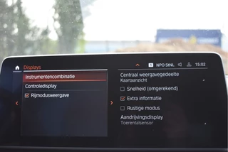 BMW 5 Series Touring 520i Executive Edition Facelift  | NL-Auto | Elekt.trekhaak | Historie | Carplay | Navi | DAB | Full LED | Zeer netjes / 56