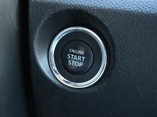 Suzuki Ignis 1.2 Smart Hybrid Style CVT Automaat All-Seasonbanden, Navigatie, Cruise en Climate Control, Stoelverwarming, Achteruitrijcamera / 18