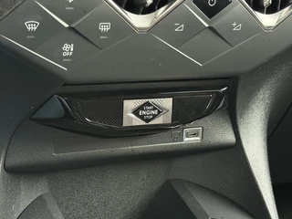 DS DS 3 1.2 PureTech Performance Line / 42