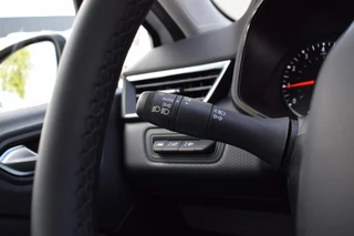 Renault Clio 1.0 TCe Zen | Apple CarPlay | Cruise | Airco | Sportstoelen / 19