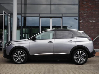 Peugeot 3008 1.2 PureTech Première | Elektrisch bedienbare achterklep | 19 inch velgen | Keyless entry en start | Dealer onderhouden | Navigatie | Zwart Dak | Climate control / 5