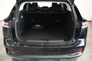 MG HS MG PHEV 1.5 Luxury  Treeplanken electrische klep 360 camera 24 Maanden garantie* (Vraag naar de voorwaarden) / 26