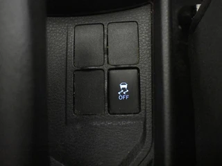 Toyota Yaris 1.0 VVT-i Comfort 5 Drs Airco / 25