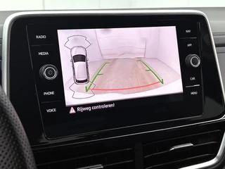 Volkswagen T-Roc 1.0 TSI R-Line | Camera | Adaptive Cruise | Stoelverwarming | CarPlay / 21