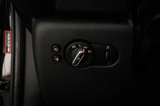 MINI 5-Deurs 2.0 Cooper S Chili Serious Business | PANORAMADAK | HEAD UP | LEDER | STOELVERWARMING | CLIMA / 29