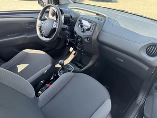 Toyota Aygo FUN 5-DEURS NL-AUTO AIRCO CENTRALE VERGRENDELING / 10