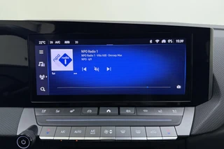Opel Astra 1.6 Hybrid GS Line 180pk | Automaat | Full Options | Lederen Bekleding | LED Matrix | Trekhaak | Stoelverwarming-verkoeling | 18" Lichtmetalen Velgen | Panoramadak / 31