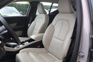 Volvo XC40 T5 Recharge Ultimate Dark | Stoelverwarming | 360° Camera | Pilot Assist | BLIS | H/K  | Leder  |  Keyless / 23