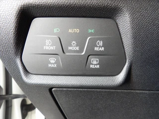 Seat Leon 1.0 TSI 110pk Style / 25