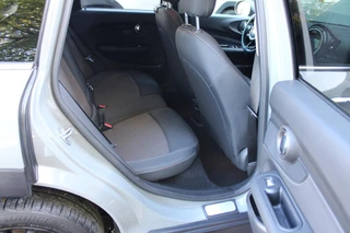 MINI Clubman 1.5 One Chili Serious Business Automaat, Keyless, Navigatie, Applecarpl./Andr. Auto, Climate/Cruise Control / 14